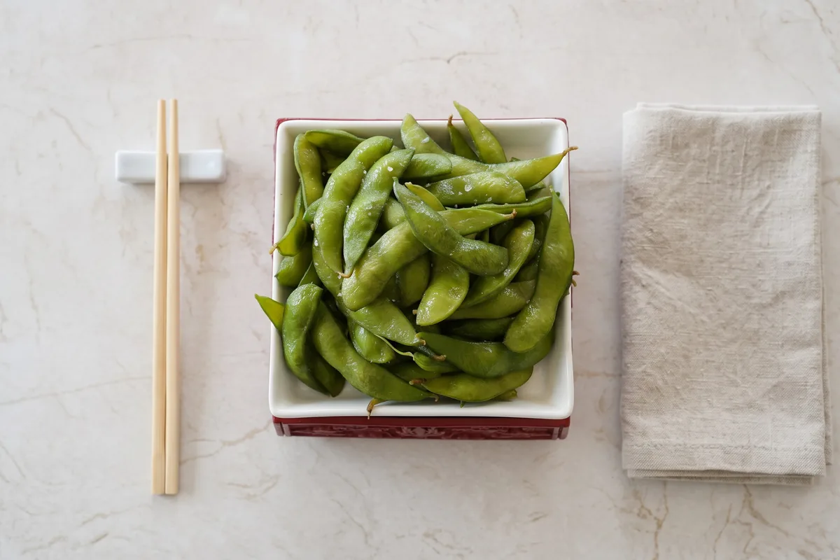 EDAMAME MIT MEERSALZ